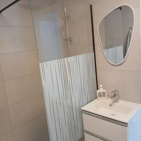 Enjoy Glorious Seaviews From Vista Mar Apartmán *