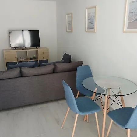 Enjoy Glorious Seaviews From Vista Mar